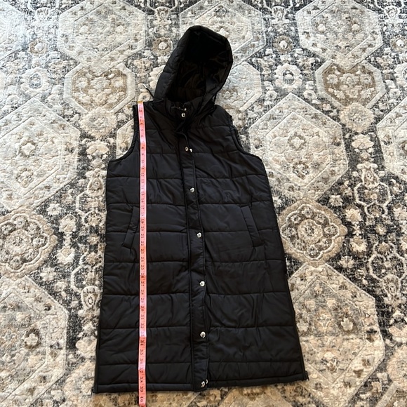 Muyise Women's Plus Size Long Down Vest - Picture 10 of 10